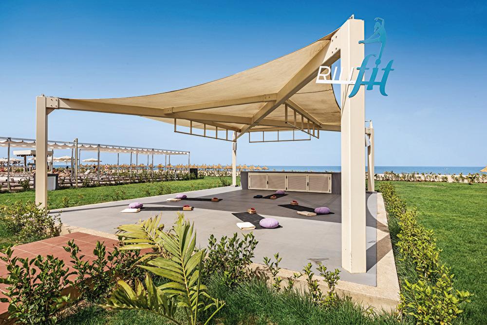 Hotel Riu Baobab Pointe-Sarene Kültér fotó
